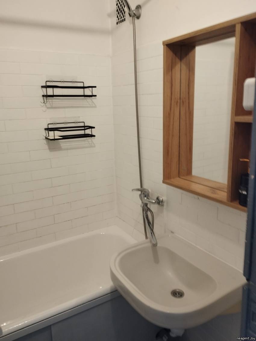 1-комнатная квартира, ул. Бельского, 53, 600 рублей: фото 1