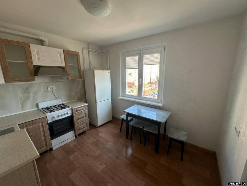 3-комнатная квартира, Дачный пер., 8, 540 рублей: фото 1