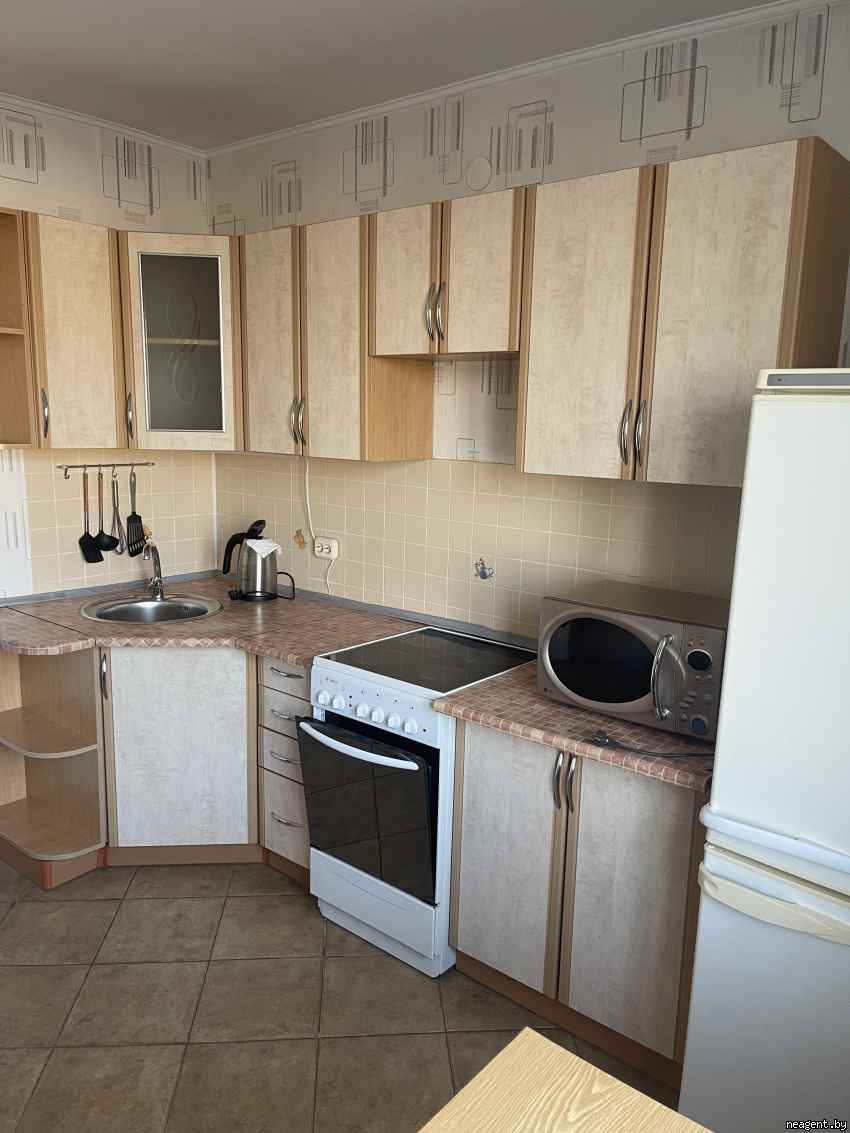 2-комнатная квартира, Игуменский тракт, 20, 1260 рублей: фото 1