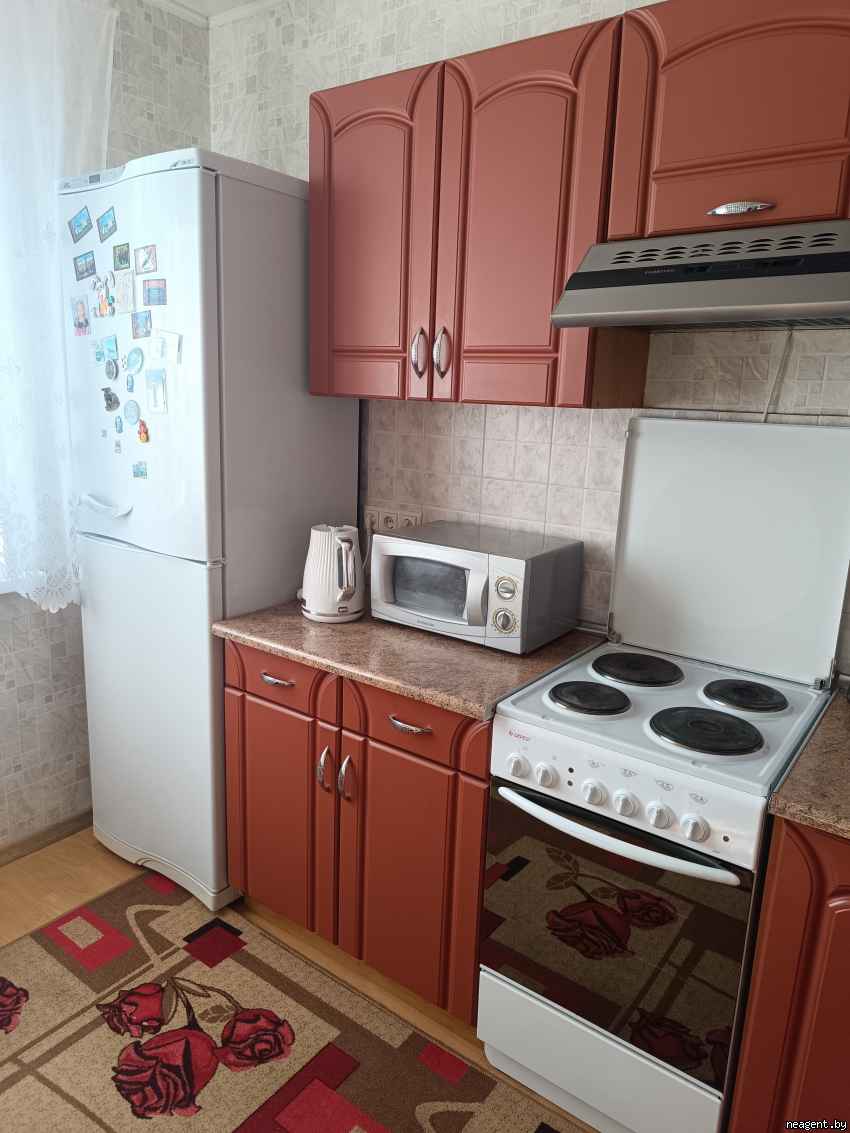 2-комнатная квартира, ул. Кунцевщина, 44, 1200 рублей: фото 1