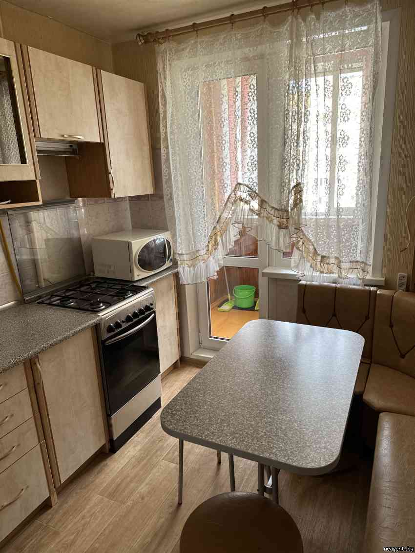 1-комнатная квартира, Алтайская, 102/2, 750 рублей: фото 4