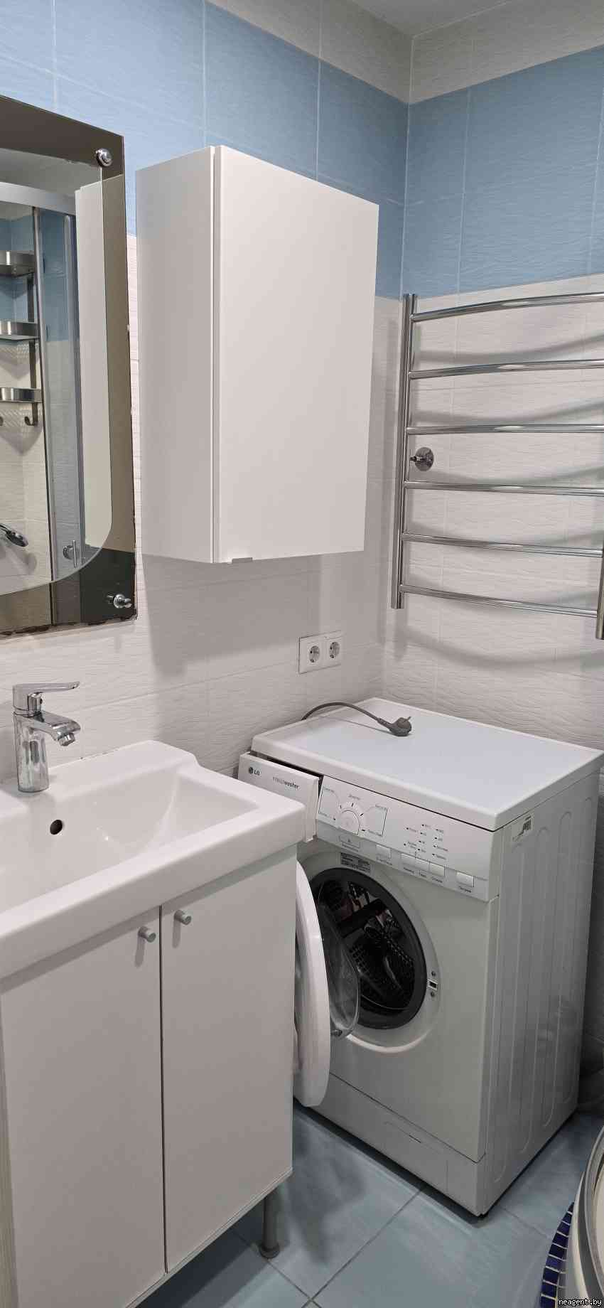 2-комнатная квартира, ул. Мележа, 4, 470 рублей: фото 1