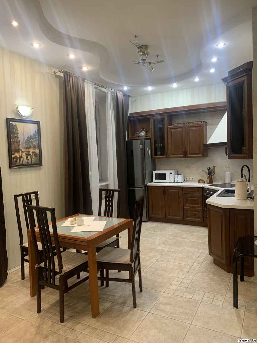 3-комнатная квартира, ул. Ленина, 2, 1350 рублей: фото 1