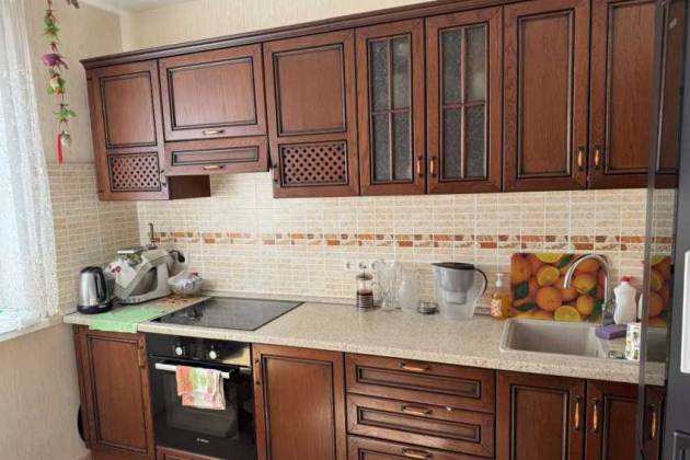 2-комнатная квартира, Рафиева ул., за 1300 р.