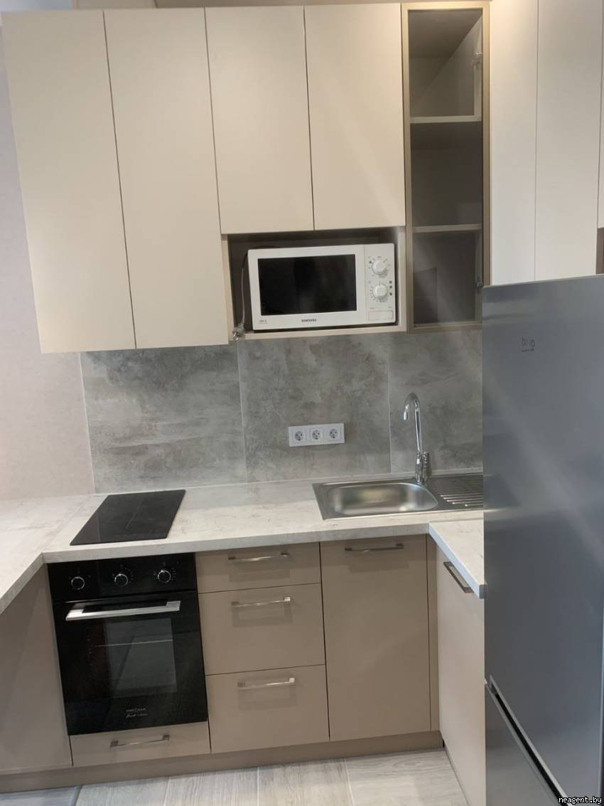 1-комнатная квартира, ул. Игоря Лученка, 9, 1127 рублей: фото 2