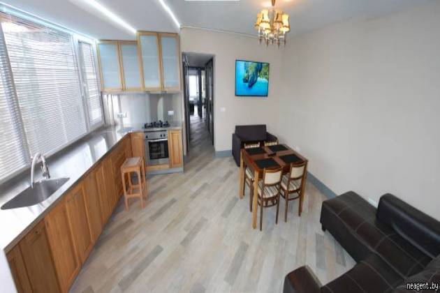 3-комнатная квартира, Ратомка за 2000 р.