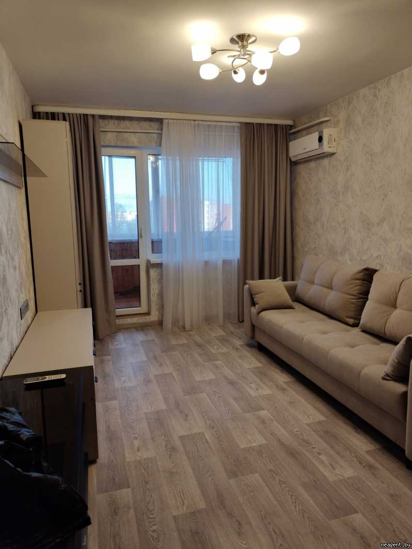 1-комнатная квартира, ул. Якубова, 66/2, 991 рублей: фото 1