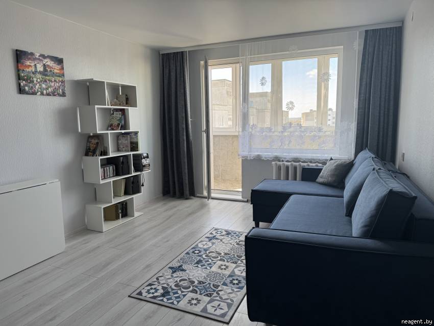 2-комнатная квартира, ул. Алеся Бачило, 34, 1200 рублей: фото 1