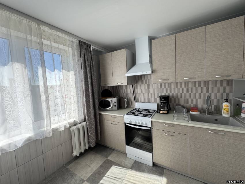 2-комнатная квартира, ул. Алеся Бачило, 34, 1200 рублей: фото 5