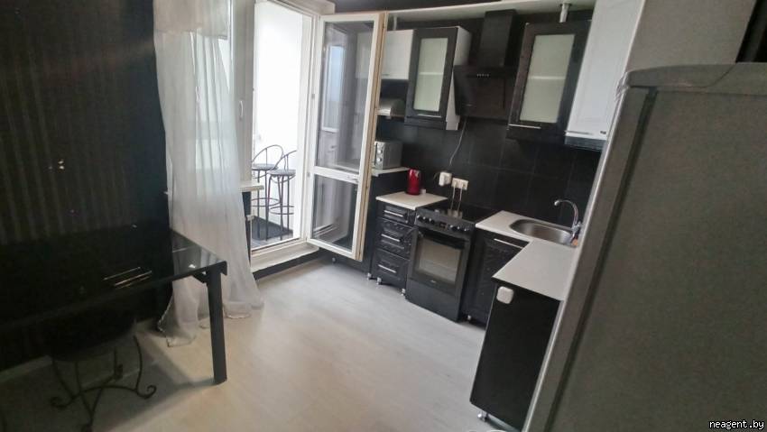 1-комнатная квартира, ул. Франциска Скорины, 41А, 1300 рублей: фото 3