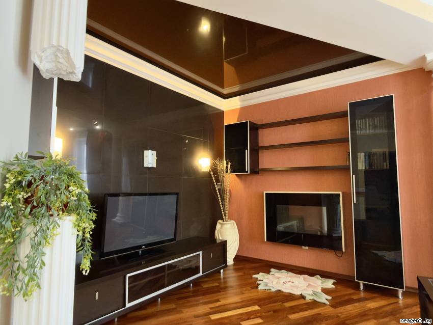 3-комнатная квартира, имени газеты «Правда» просп., 9, 2100 рублей: фото 2