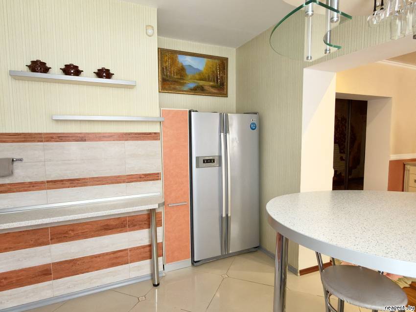 3-комнатная квартира, имени газеты «Правда» просп., 9, 2100 рублей: фото 10