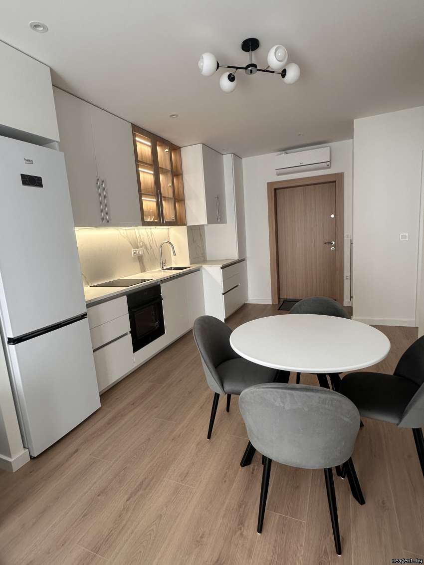 2-комнатная квартира, ул. Цвирко, 100, 1970 рублей: фото 2