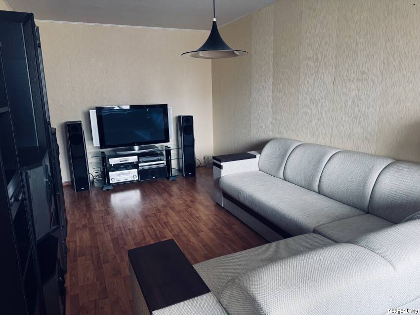 2-комнатная квартира, ул. Матусевича, 61, 1270 рублей: фото 1