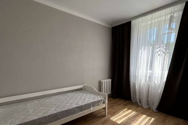 2-комнатная квартира, Партизанский просп., за 1472 р.