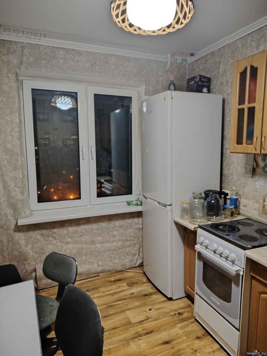 1-комнатная квартира, ул. Притыцкого, 19, 849 рублей: фото 1