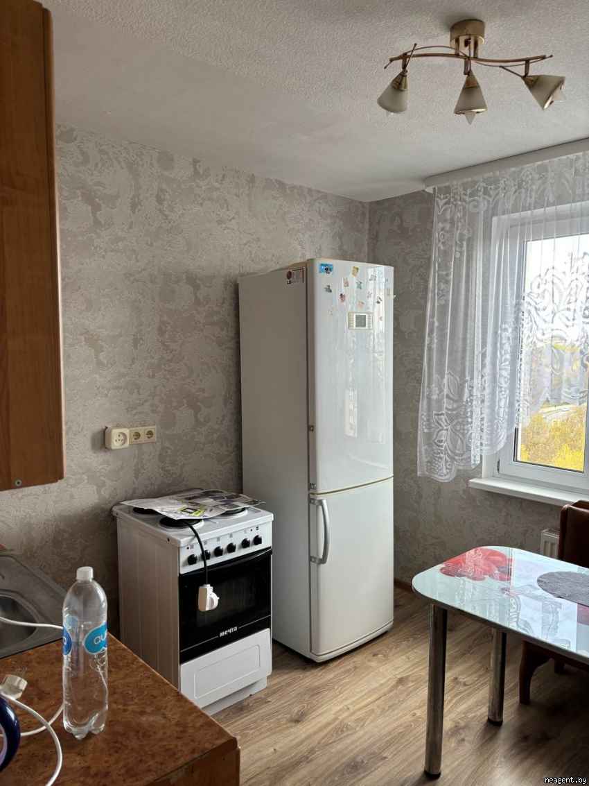 1-комнатная квартира, ул. Космонавтов, 18, 982 рублей: фото 1