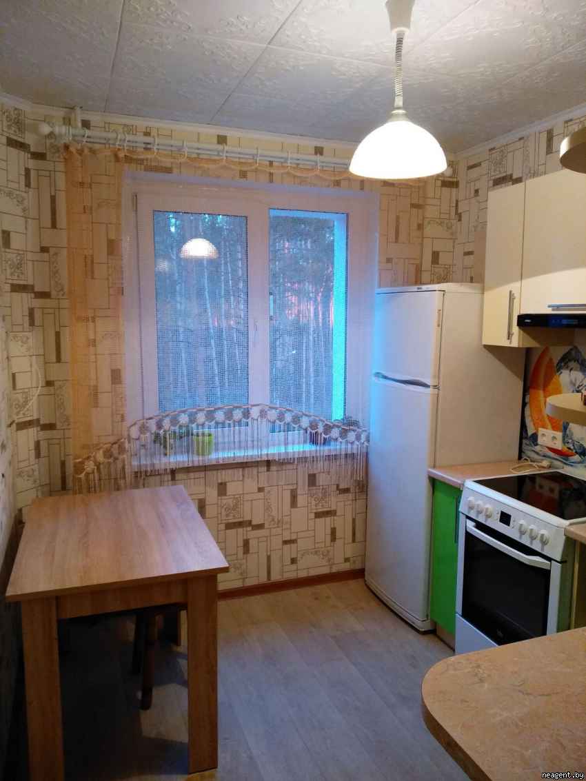 1-комнатная квартира, ул. Ангарская, 72, 941 рублей: фото 1