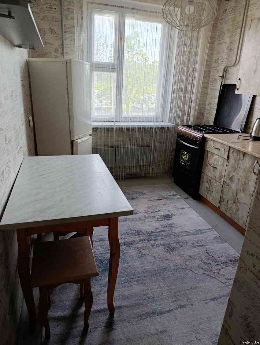 1-комнатная квартира, ул. Слободская, 137, 350 рублей: фото 2