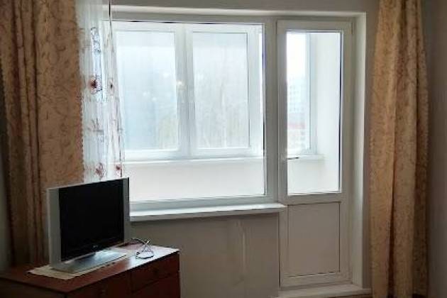 2-комнатная квартира, Независимости просп., за 1365 р.