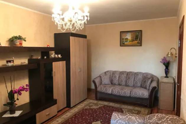 1-комнатная квартира, Газеты Звязда просп., за 1350 р.