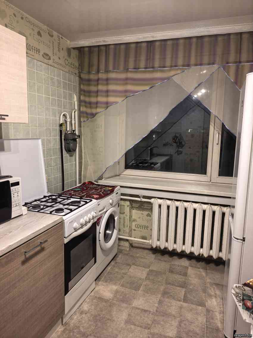 1-комнатная квартира, Пр. Независимости, 72 /А, 1159 рублей: фото 1