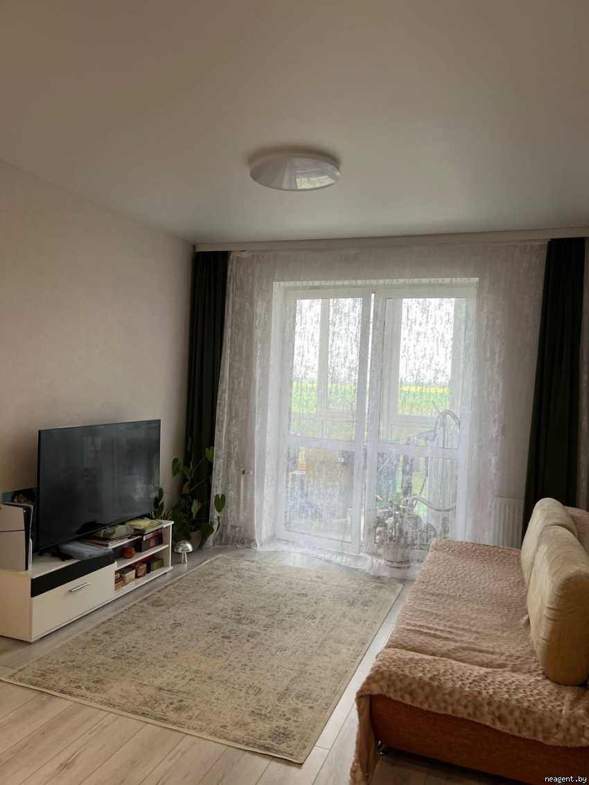 2-комнатная квартира,  Авиаторов, 772 рублей: фото 3
