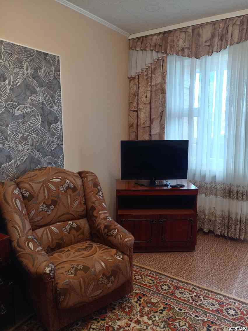 3-комнатная квартира, Руссиянова, З/1, 550 рублей: фото 4