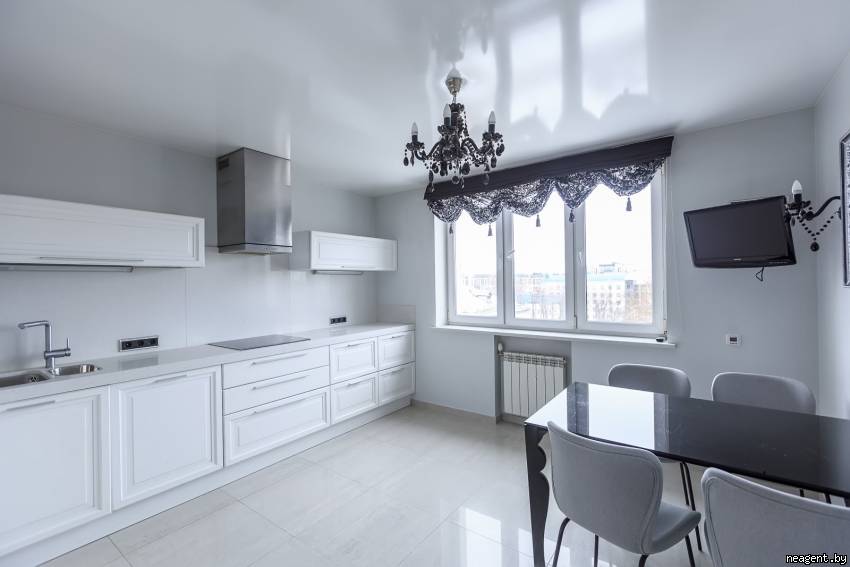 3-комнатная квартира, ул. Нововиленская, 13А, 3323 рублей: фото 3
