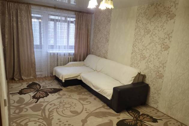 2-комнатная квартира, Менделеева ул., за 400 р.