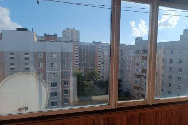 2-комнатная квартира, Космонавтов ул., за 1170 р.