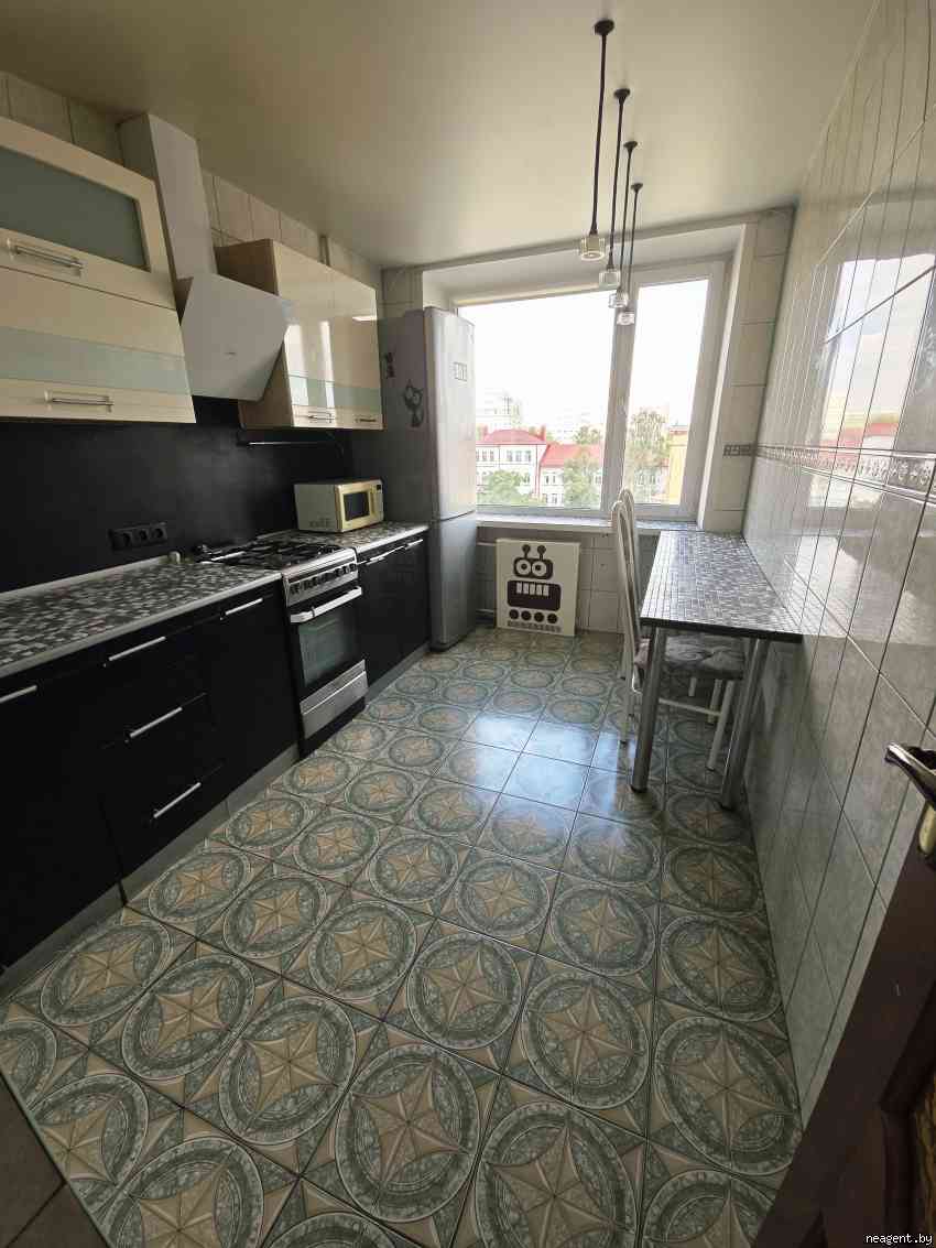 3-комнатная квартира, Независимости просп., 76, 2266 рублей: фото 8