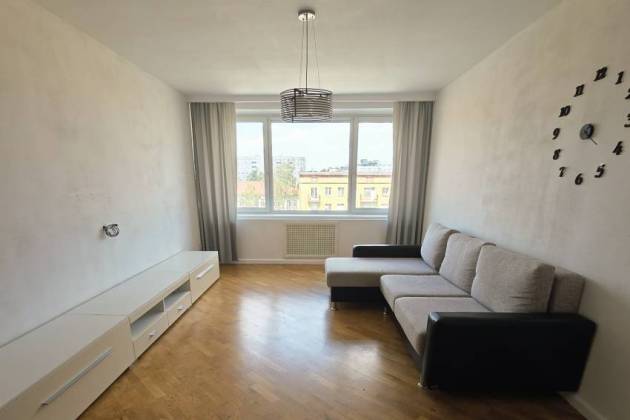 3-комнатная квартира, Независимости просп., за 2266 р.