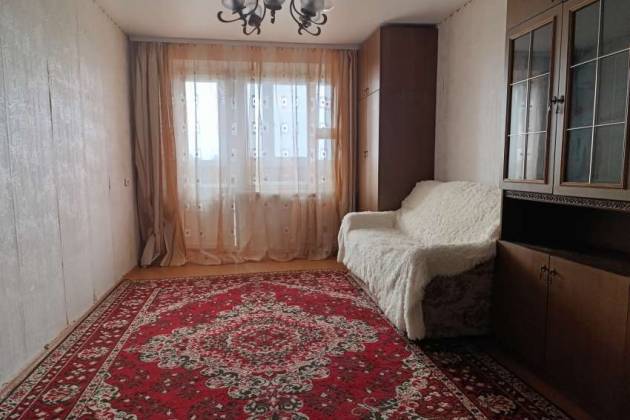 1-комнатная квартира, Кабушкина ул., за 900 р.