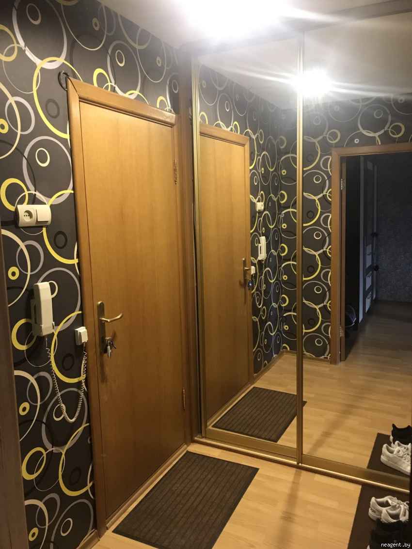 1-комнатная квартира, ул. Жуковского, 10/1, 950 рублей: фото 1