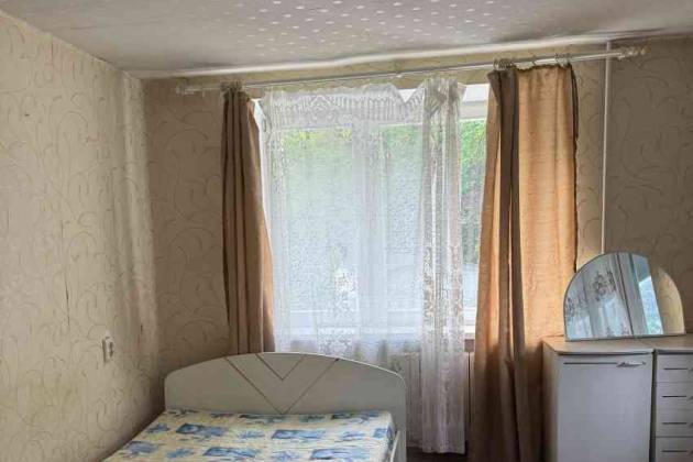 1-комнатная квартира, Железнодорожная ул., за 1200 р.