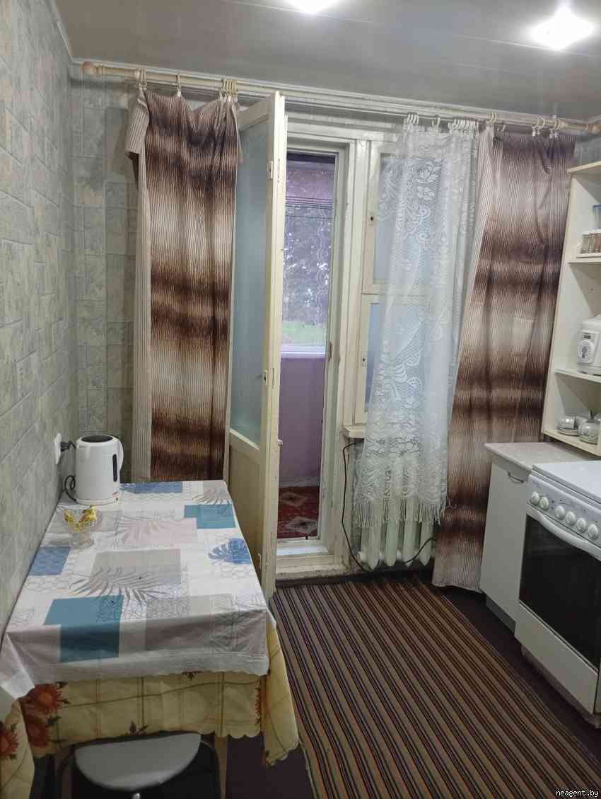 1-комнатная квартира, ул. Белецкого, 14/2, 850 рублей: фото 3