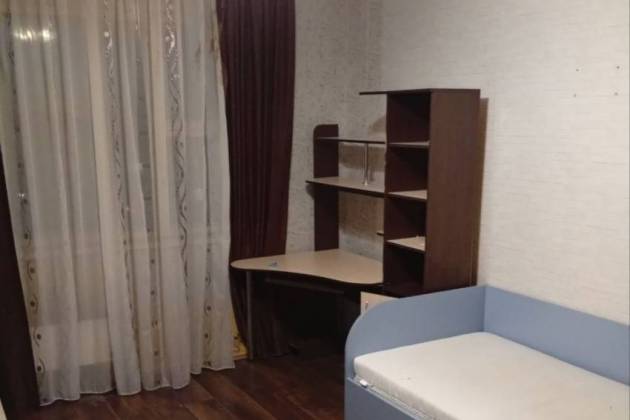 Комната, Рафиева ул., за 380 р.