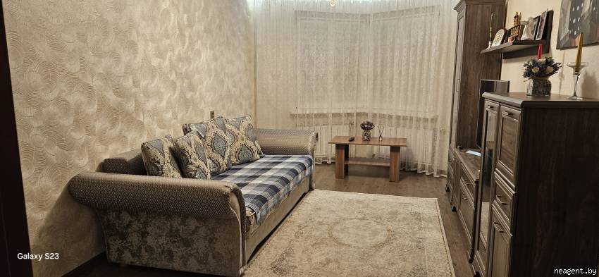 3-комнатная квартира, ул. Кунцевщина, 11, 1600 рублей: фото 1