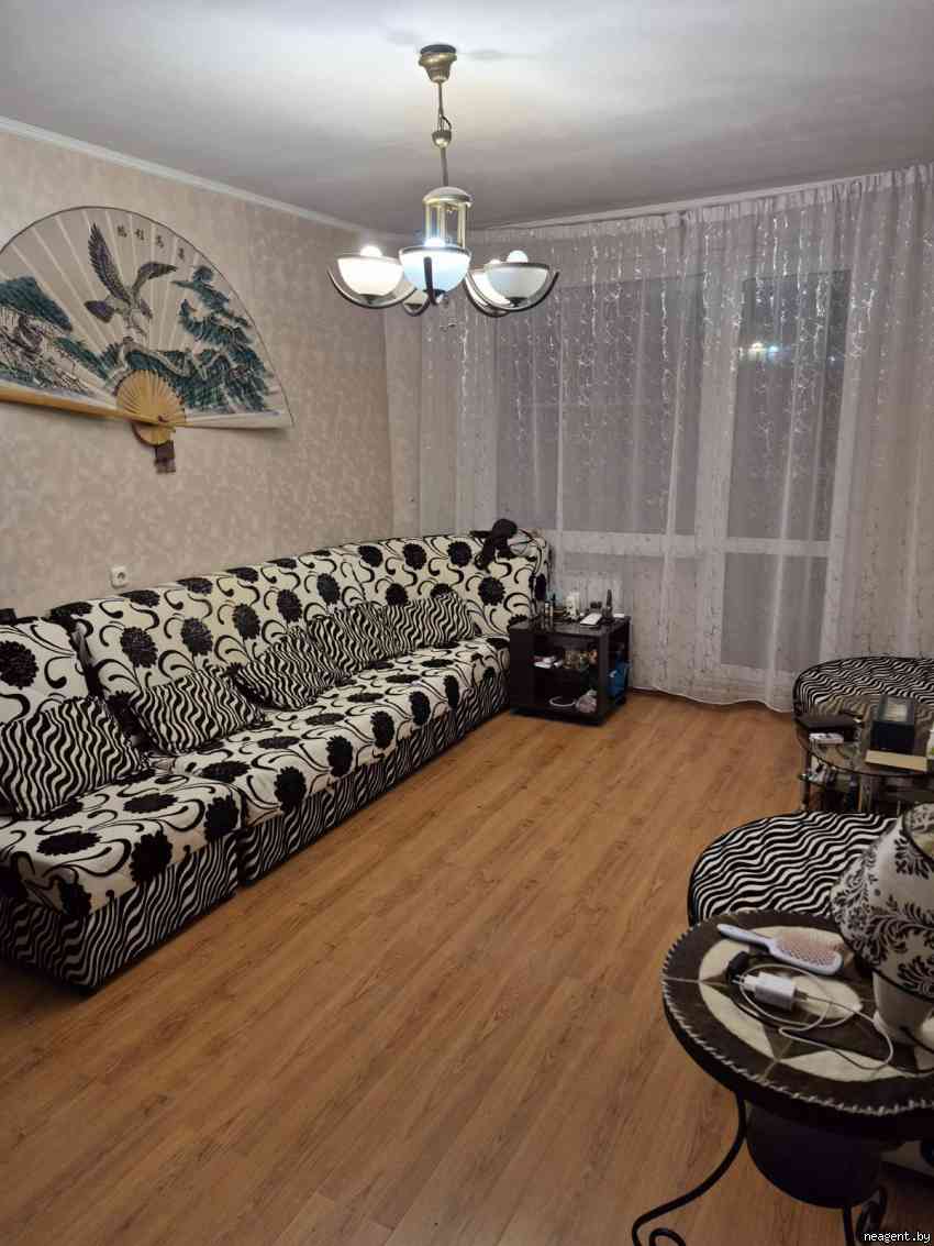 1-комнатная квартира, ул. Александрова, 16, 1190 рублей: фото 1