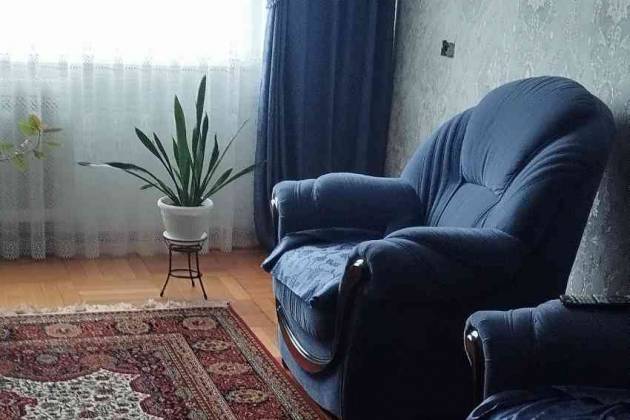 3-комнатная квартира, Плеханова, за 2000 р.