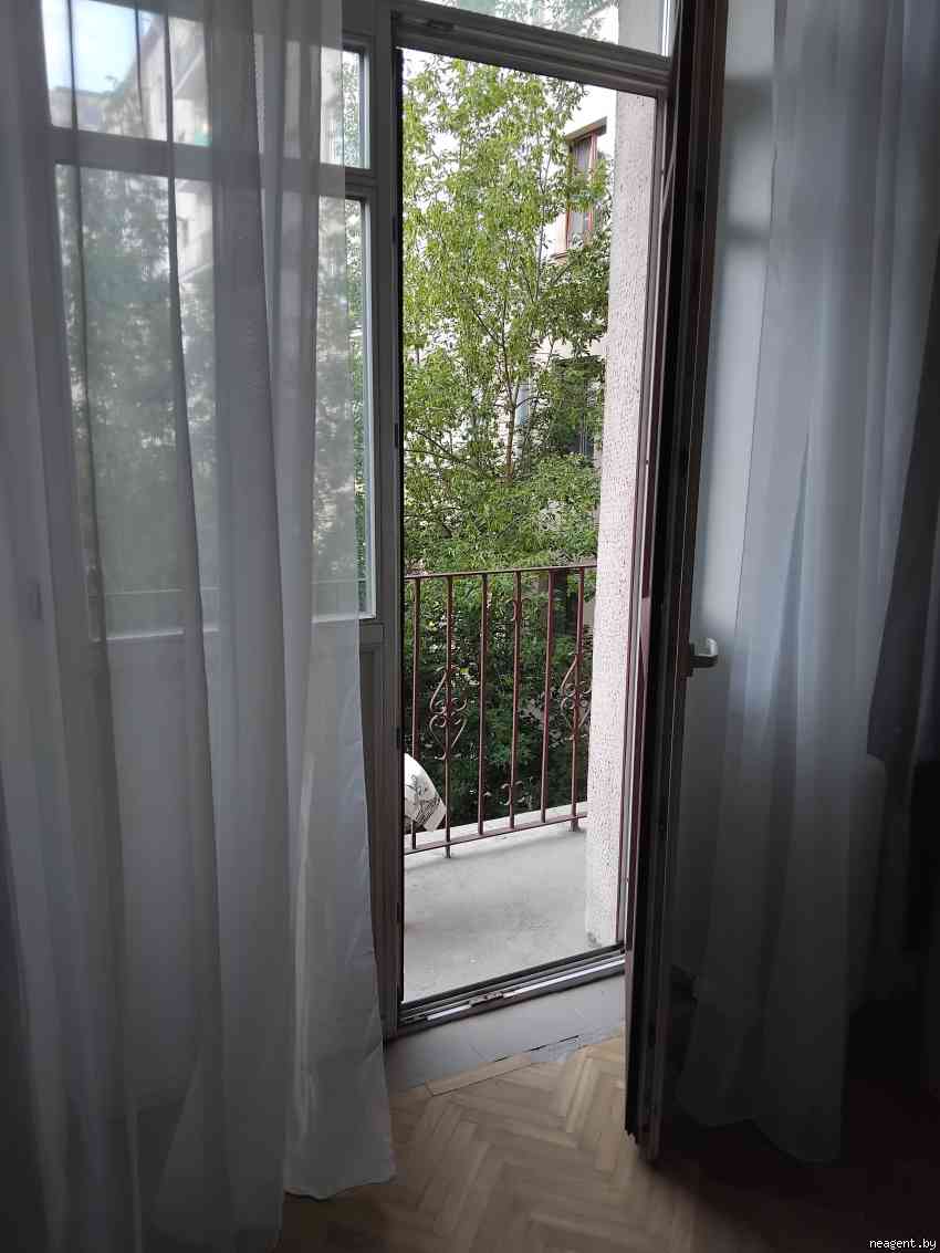 1-комнатная квартира, Пр. Независимости, 30, 2000 рублей: фото 6