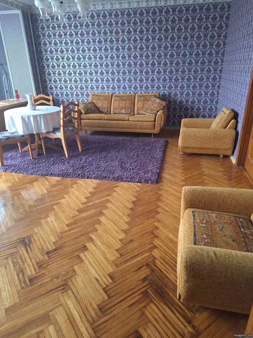 3-комнатная квартира, ул. Янки Купалы, 7, 2273 рублей: фото 1