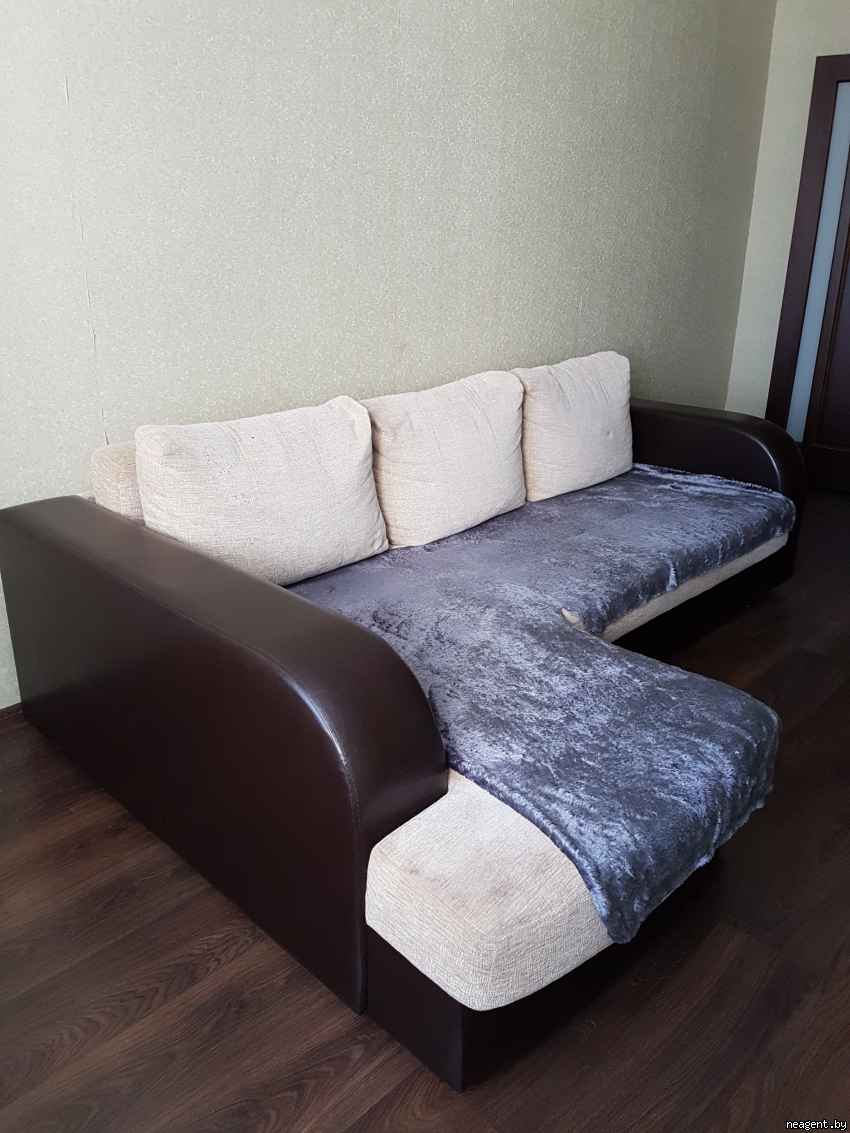 1-комнатная квартира, ул. Голубева, 21, 1100 рублей: фото 1