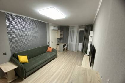 2-комнатная квартира, Проспект Независимости, за 1800 р.