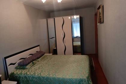 2-комнатная квартира, Платонова ул., за 1500 р.