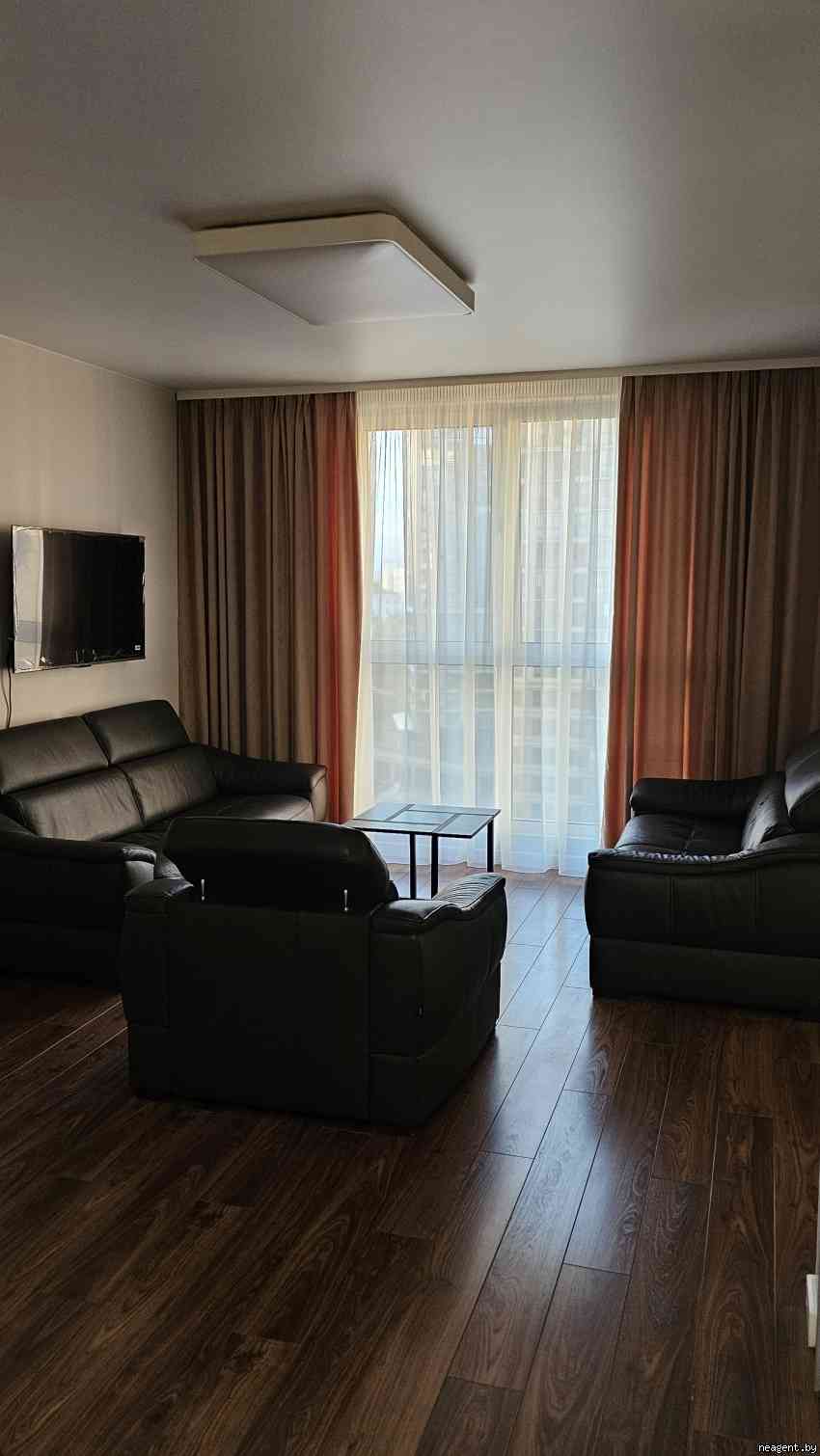 3-комнатная квартира, ул. Макаенка, 12 Б, 2750 рублей: фото 6