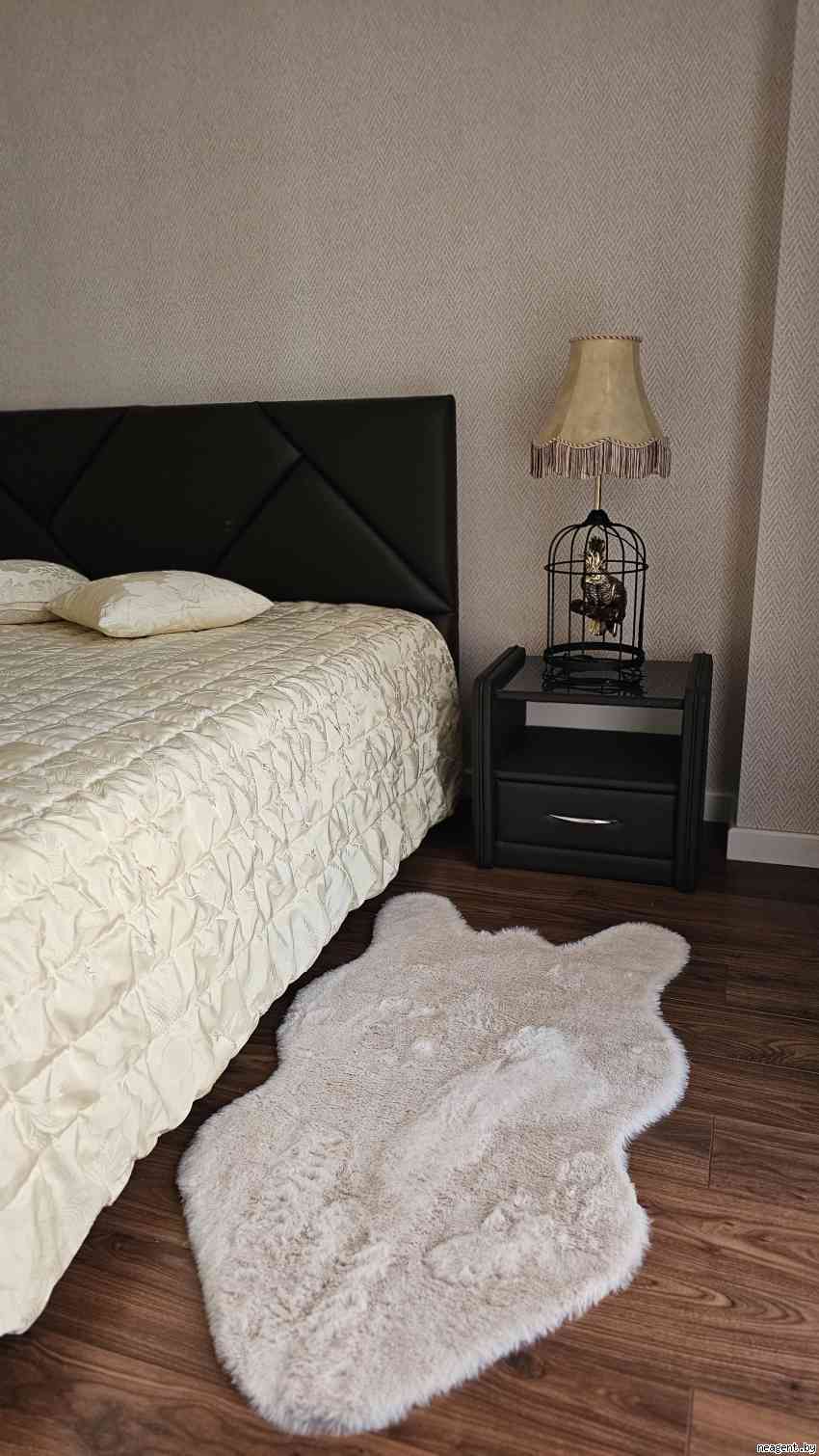 3-комнатная квартира, ул. Макаенка, 12 Б, 2750 рублей: фото 9
