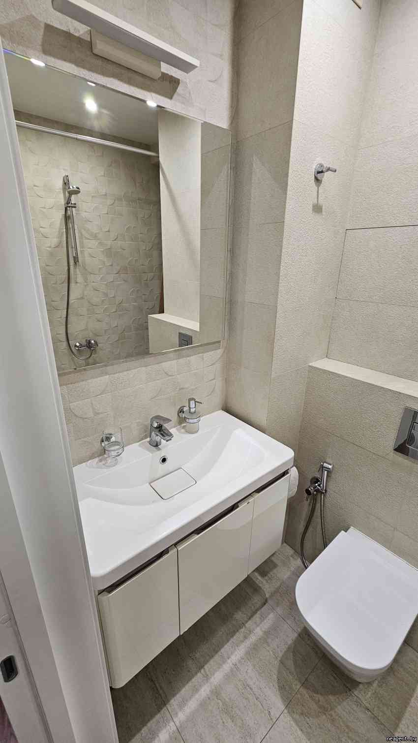 3-комнатная квартира, ул. Макаенка, 12 Б, 2750 рублей: фото 14