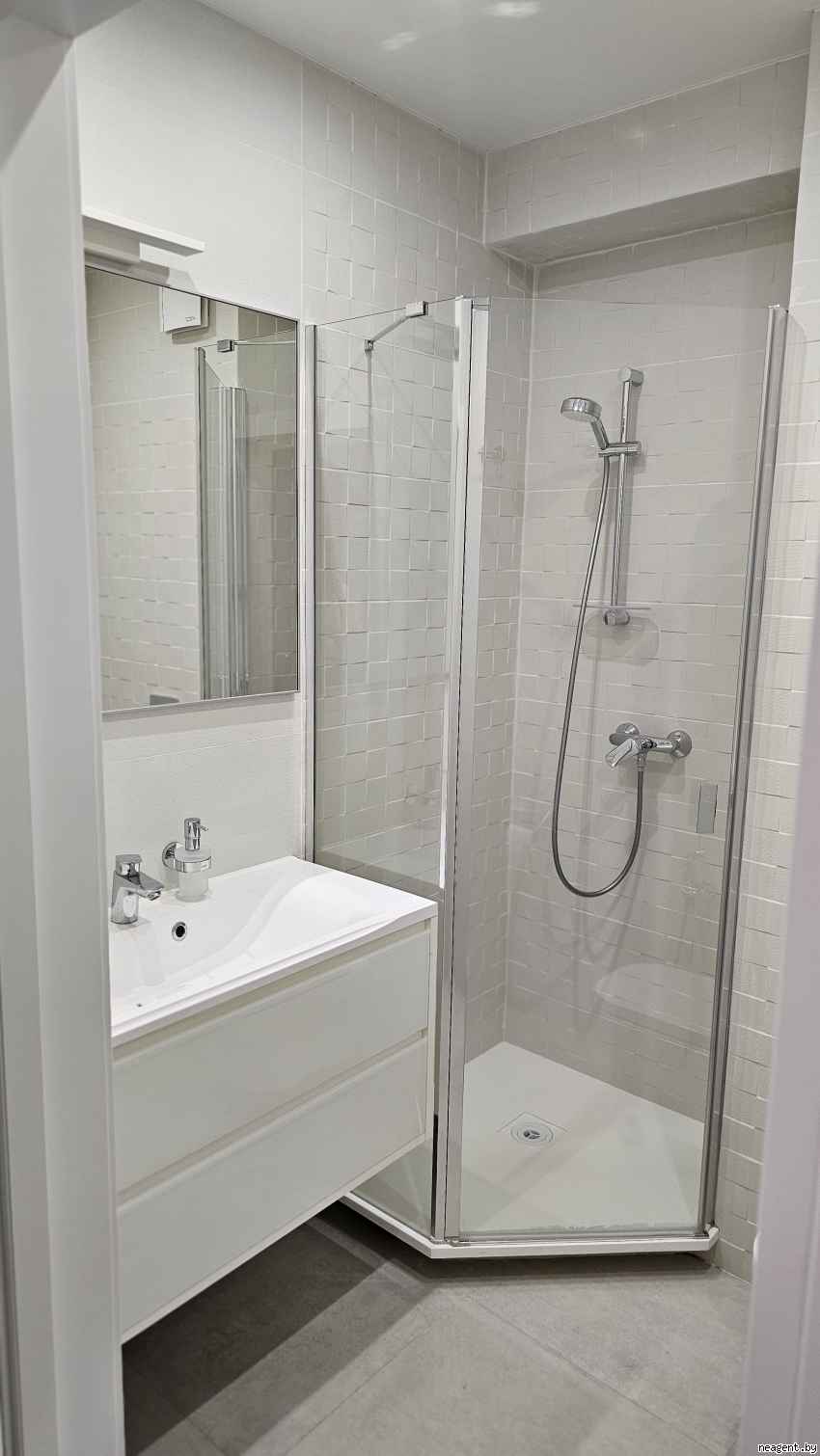 3-комнатная квартира, ул. Макаенка, 12 Б, 2750 рублей: фото 16